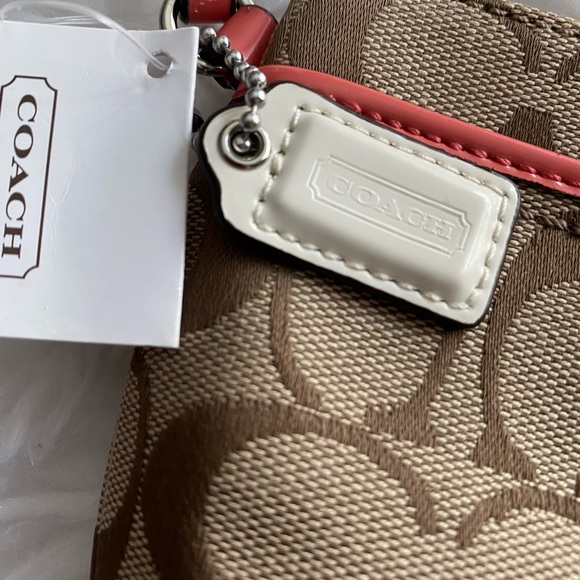 Coach Park Signature Medium Khaki Fabric Wristlet - Picture 6 of 10